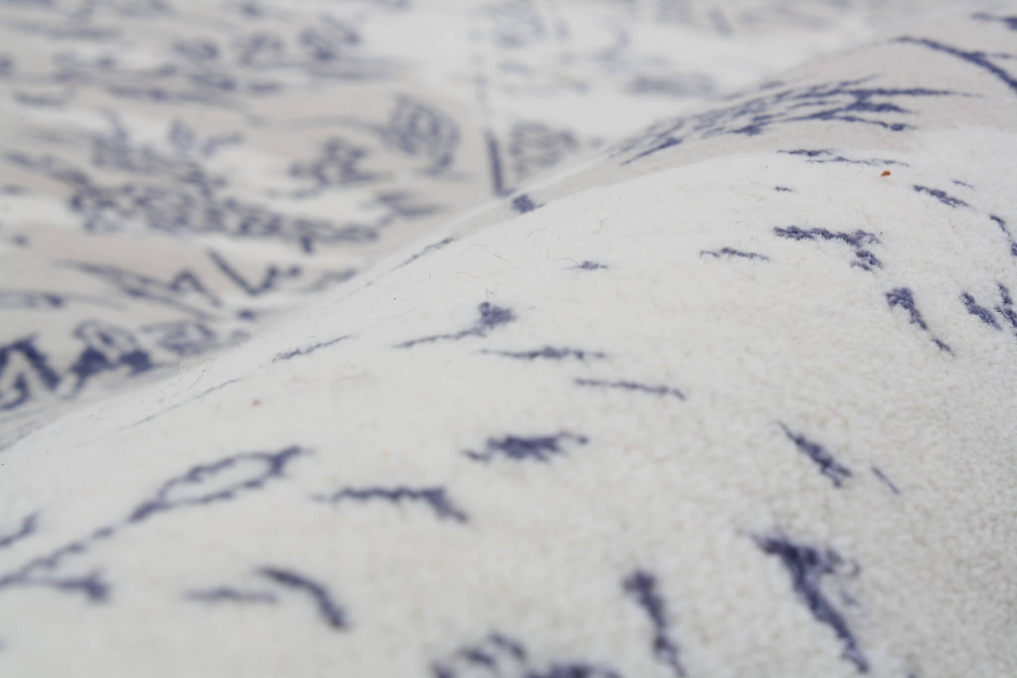 Ikat exkluzív modern szőnyeg