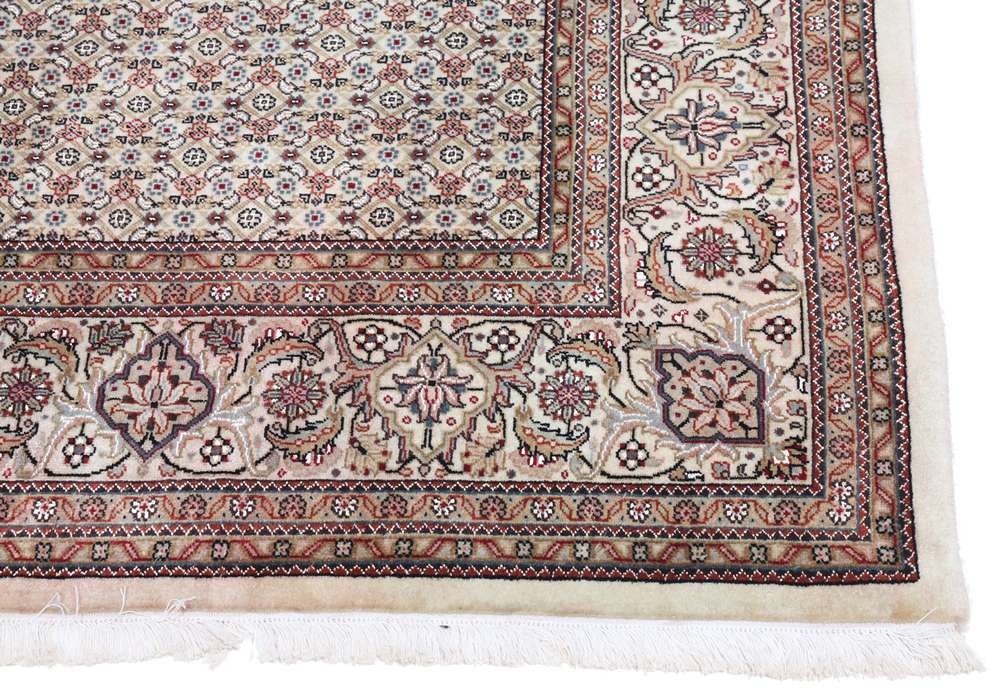 Tabriz keleti szőnyeg