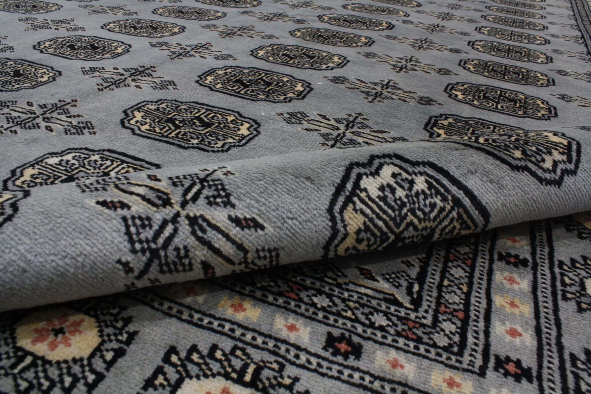 Bukhara exkluzív keleti szőnyeg