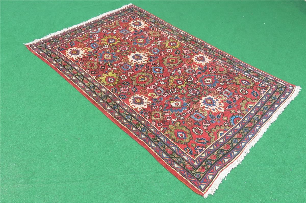 Hamedan keleti szőnyeg