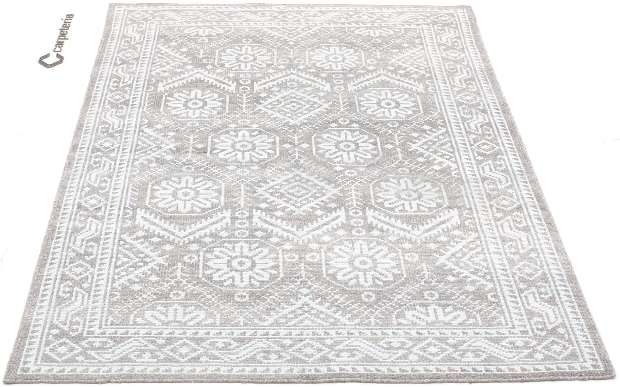 Oriental rug Crystal Collection