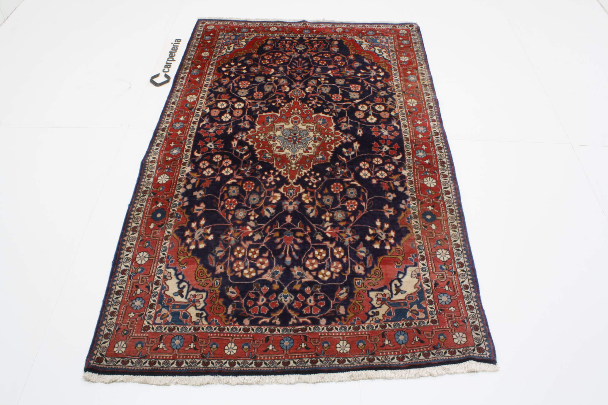 Persian rug Sarough Super
