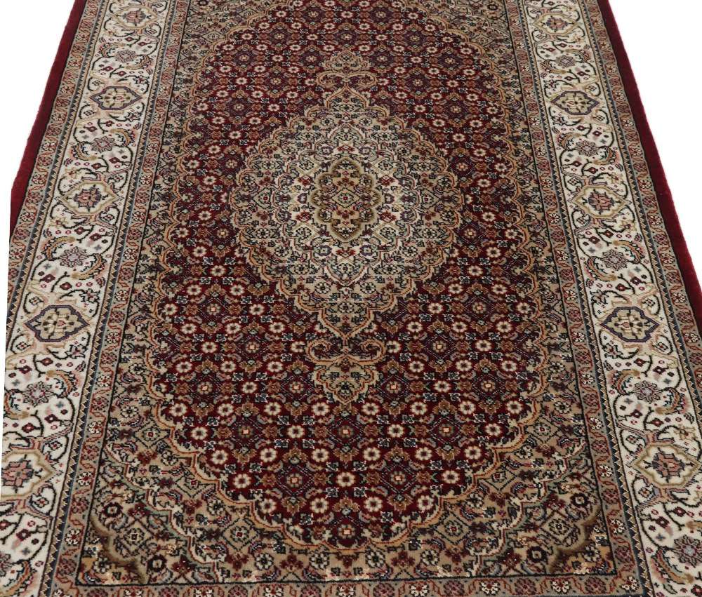 Tabriz keleti szőnyeg
