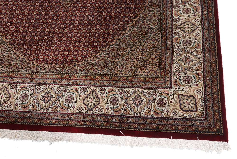 Tabriz keleti szőnyeg