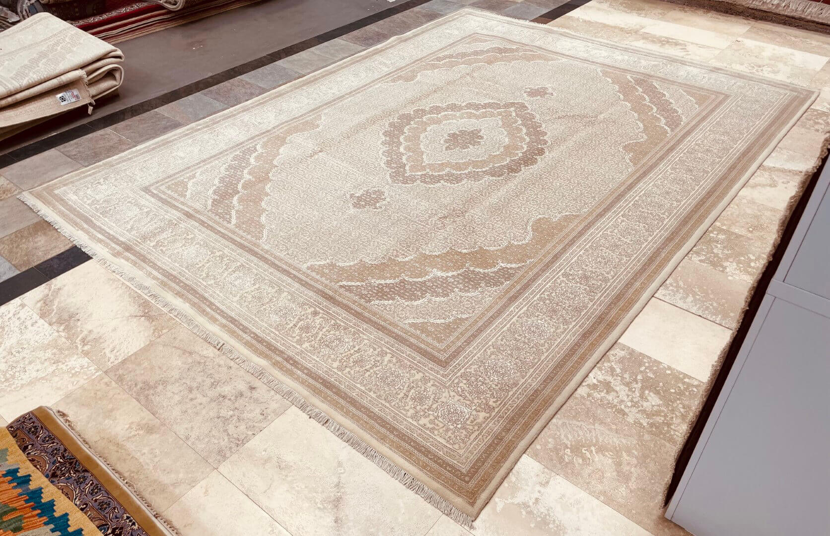 Oriental rug Tabriz Mahi Royal