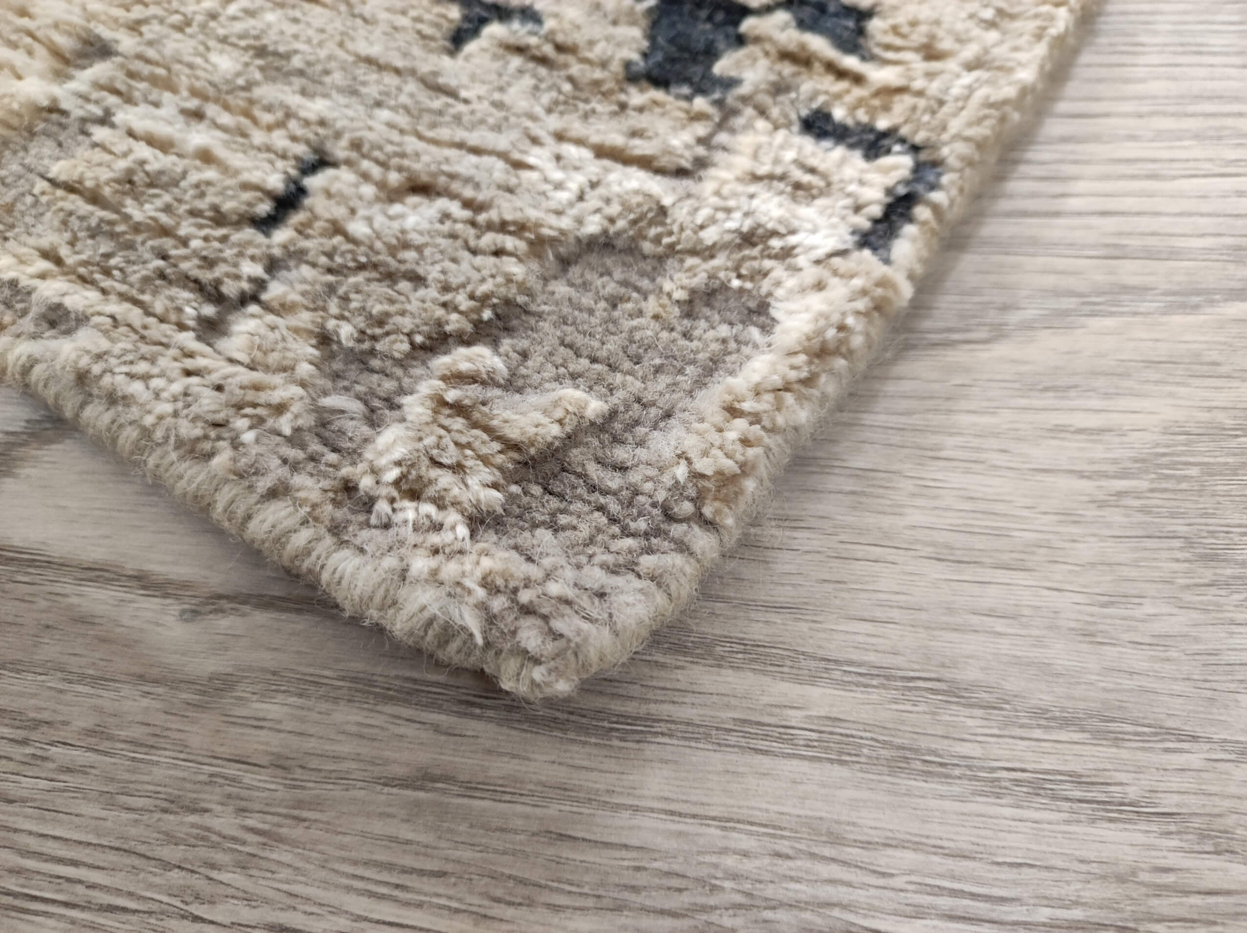 Ikat Royal modern szőnyeg