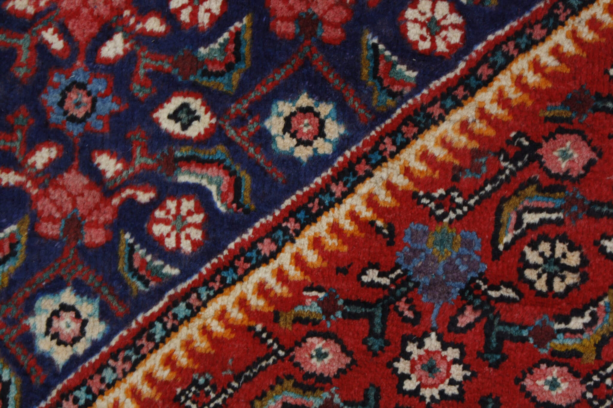 Persian rug Mahal