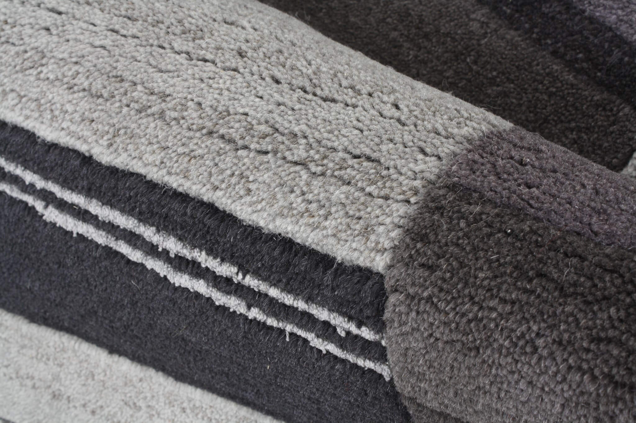 Modern rug Nepal Exclusive