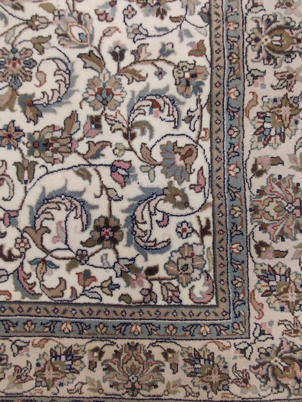 Kashan exkluzív keleti szőnyeg