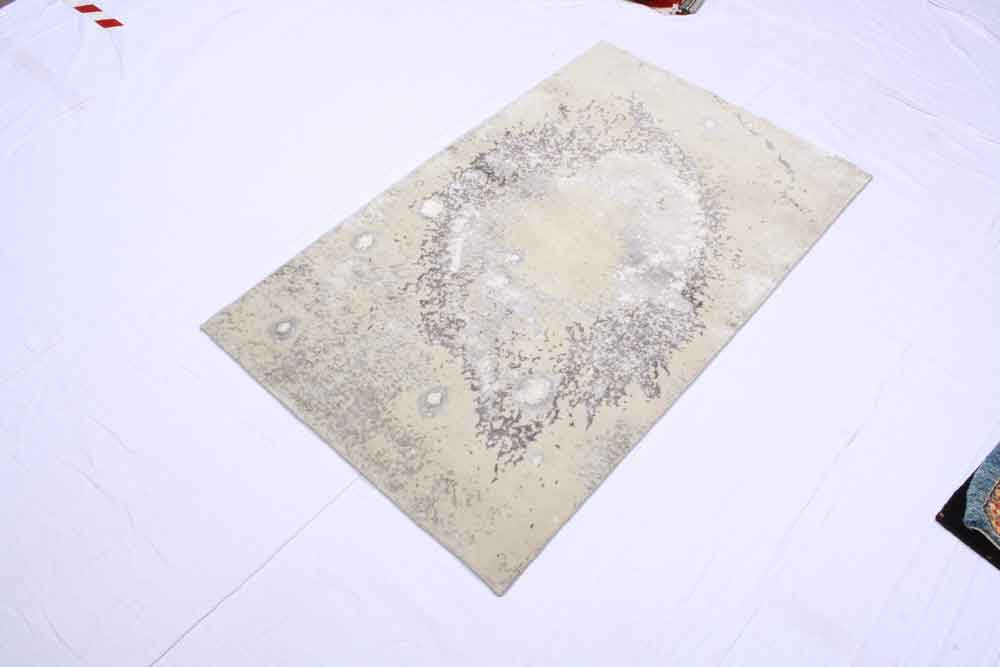 Oriental rug Ikat Royal