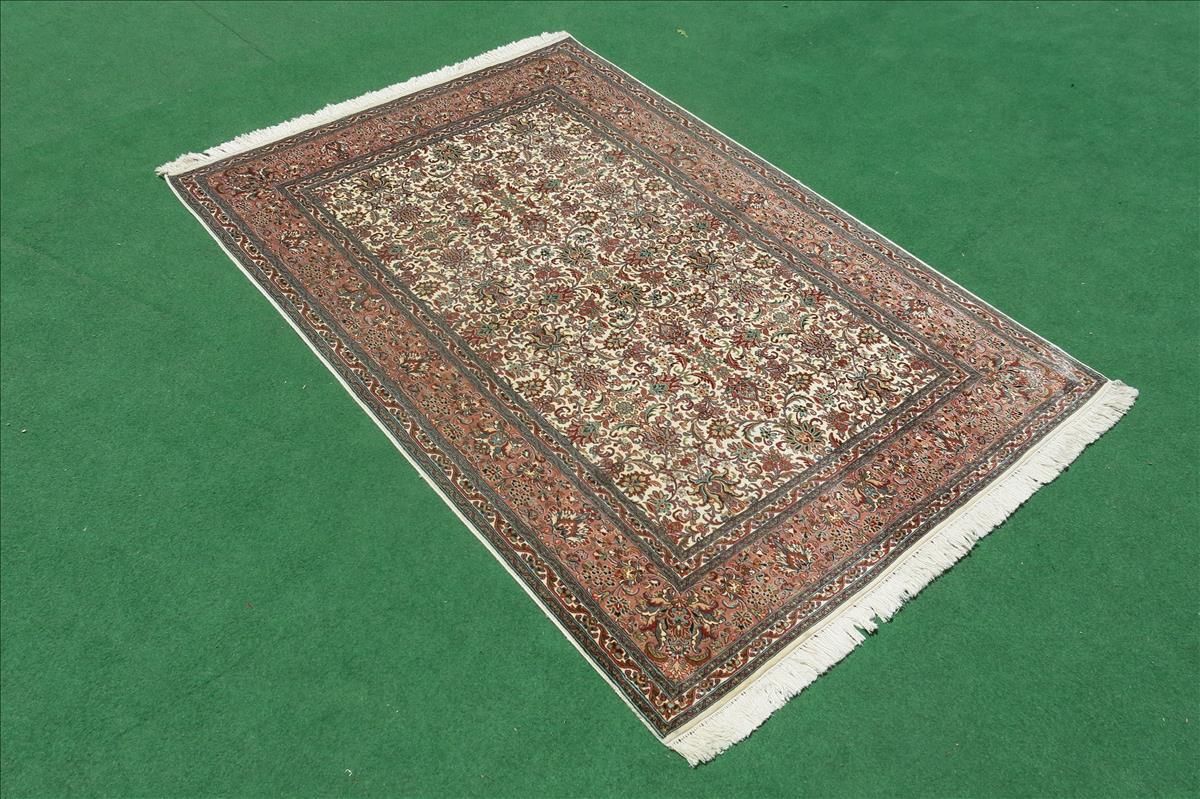 Kashmir selyem Royal keleti szőnyeg