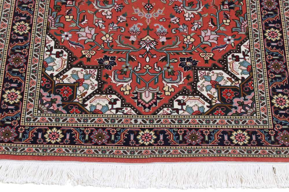 Tabriz perzsa szőnyeg