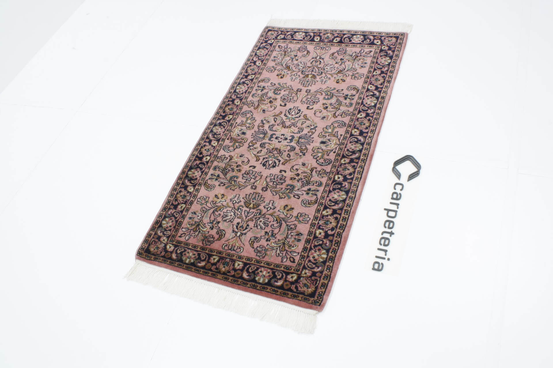 Sarough exkluzív keleti szőnyeg