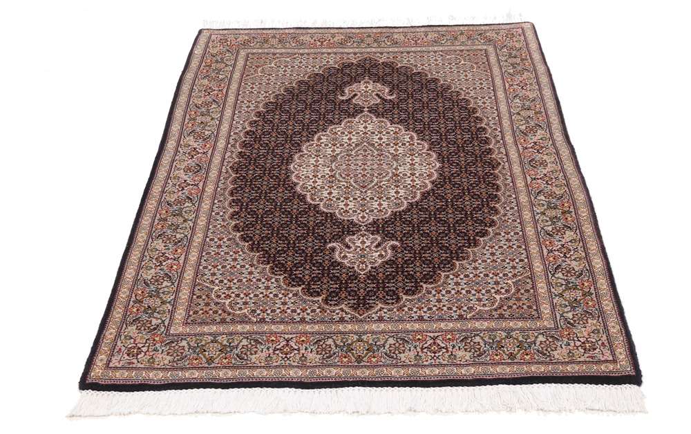 Tabriz perzsa szőnyeg
