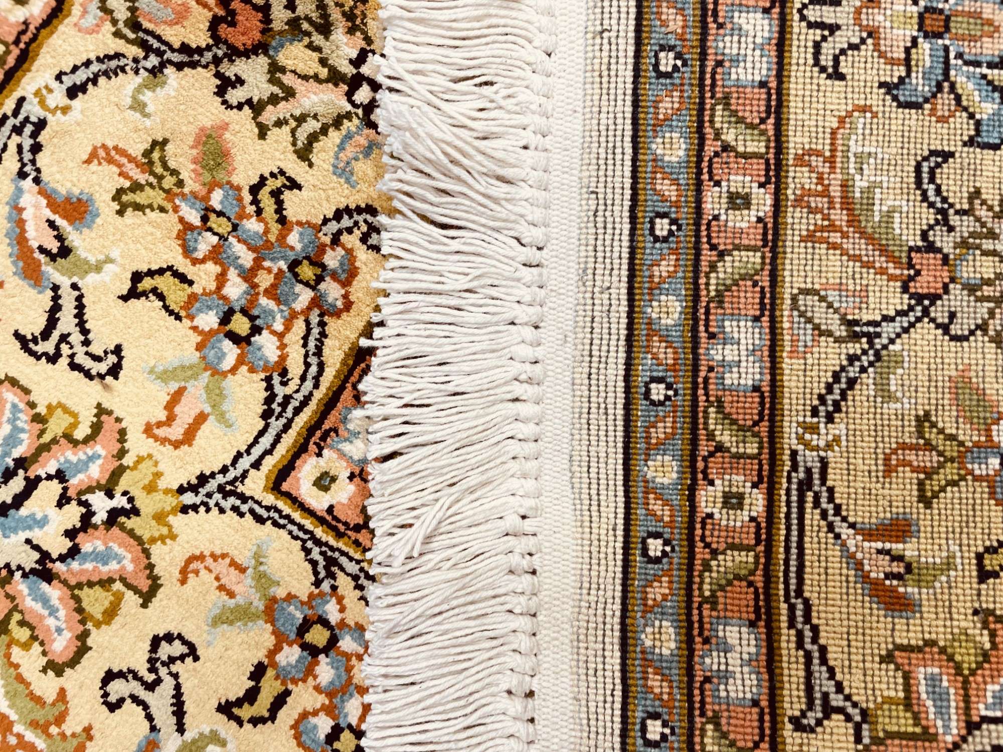 Oriental rug Kashmir Silk Exclusive