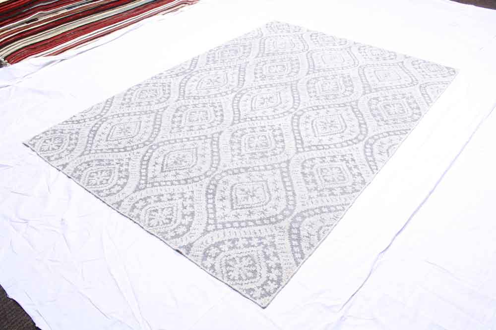 Oriental rug Crystal Collection