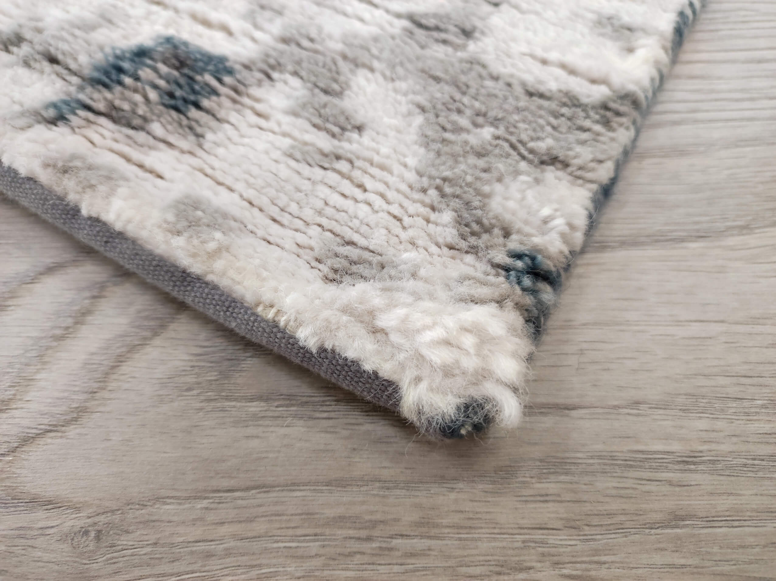 Ikat Royal modern szőnyeg
