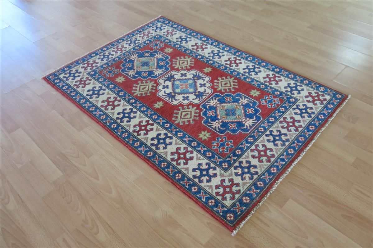 Kazak keleti szőnyeg