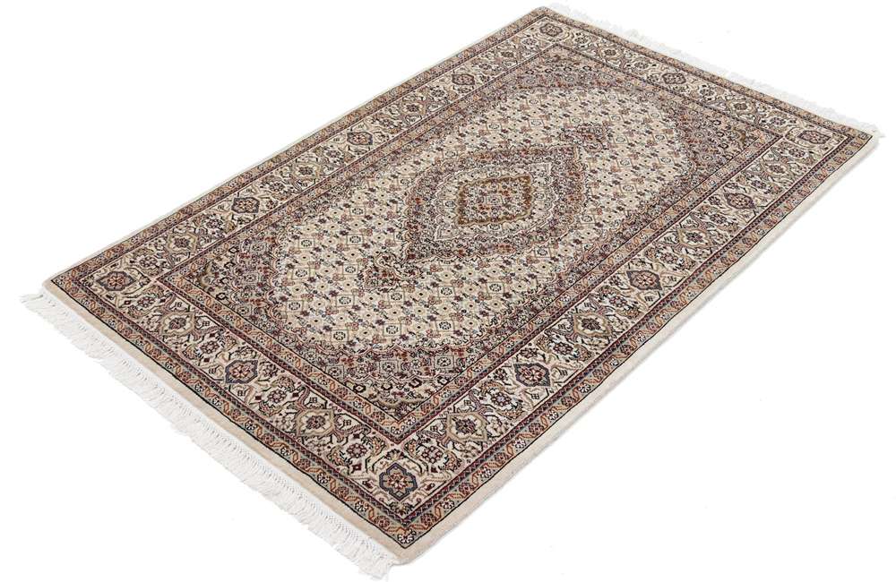 Tabriz keleti szőnyeg