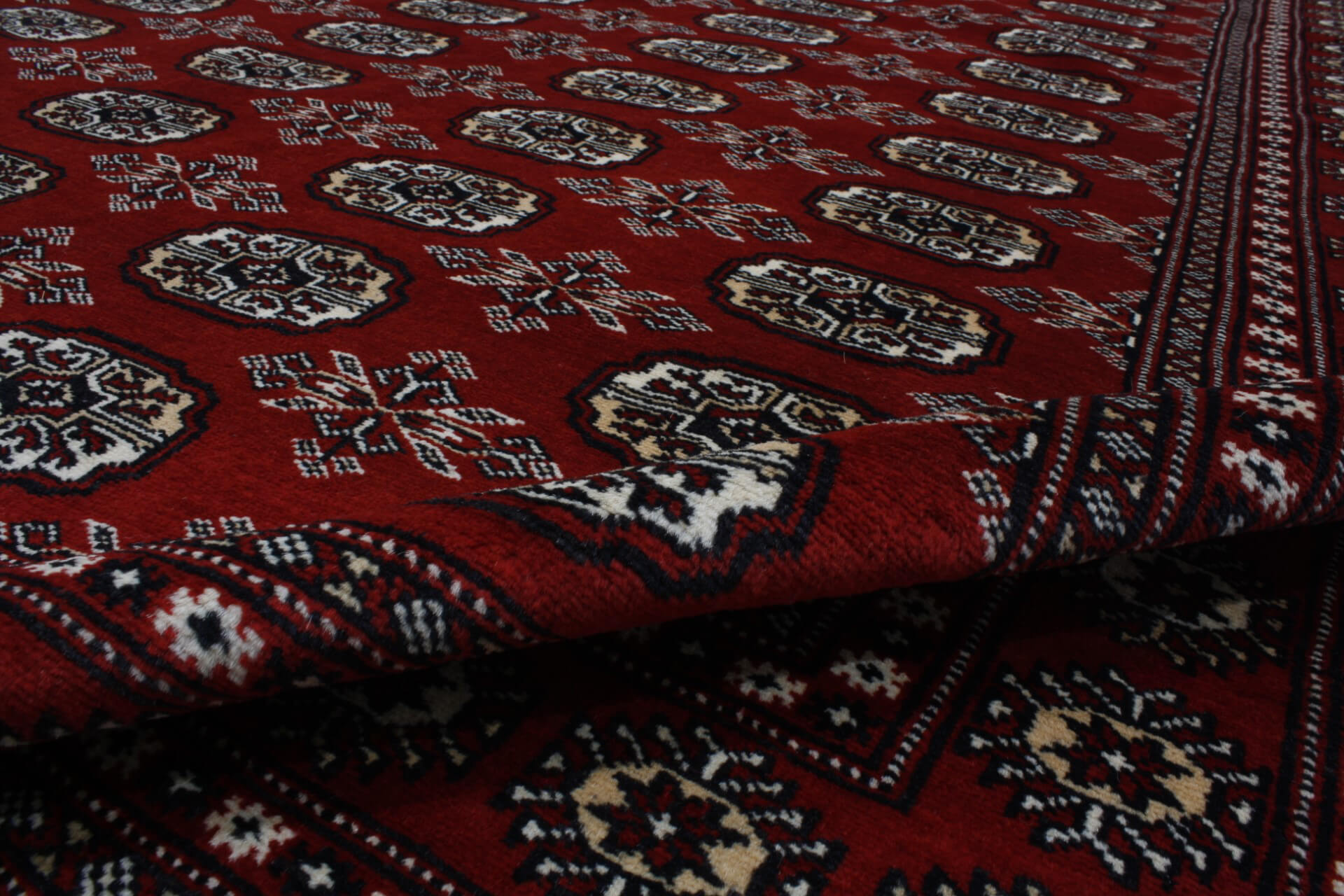 Bukhara exkluzív keleti szőnyeg