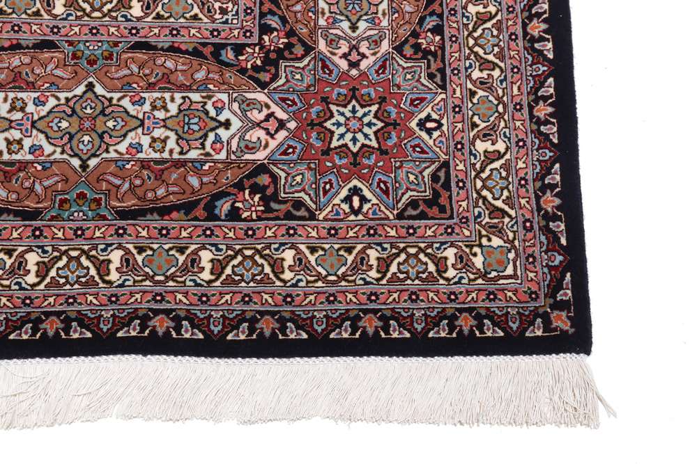 Tabriz perzsa szőnyeg