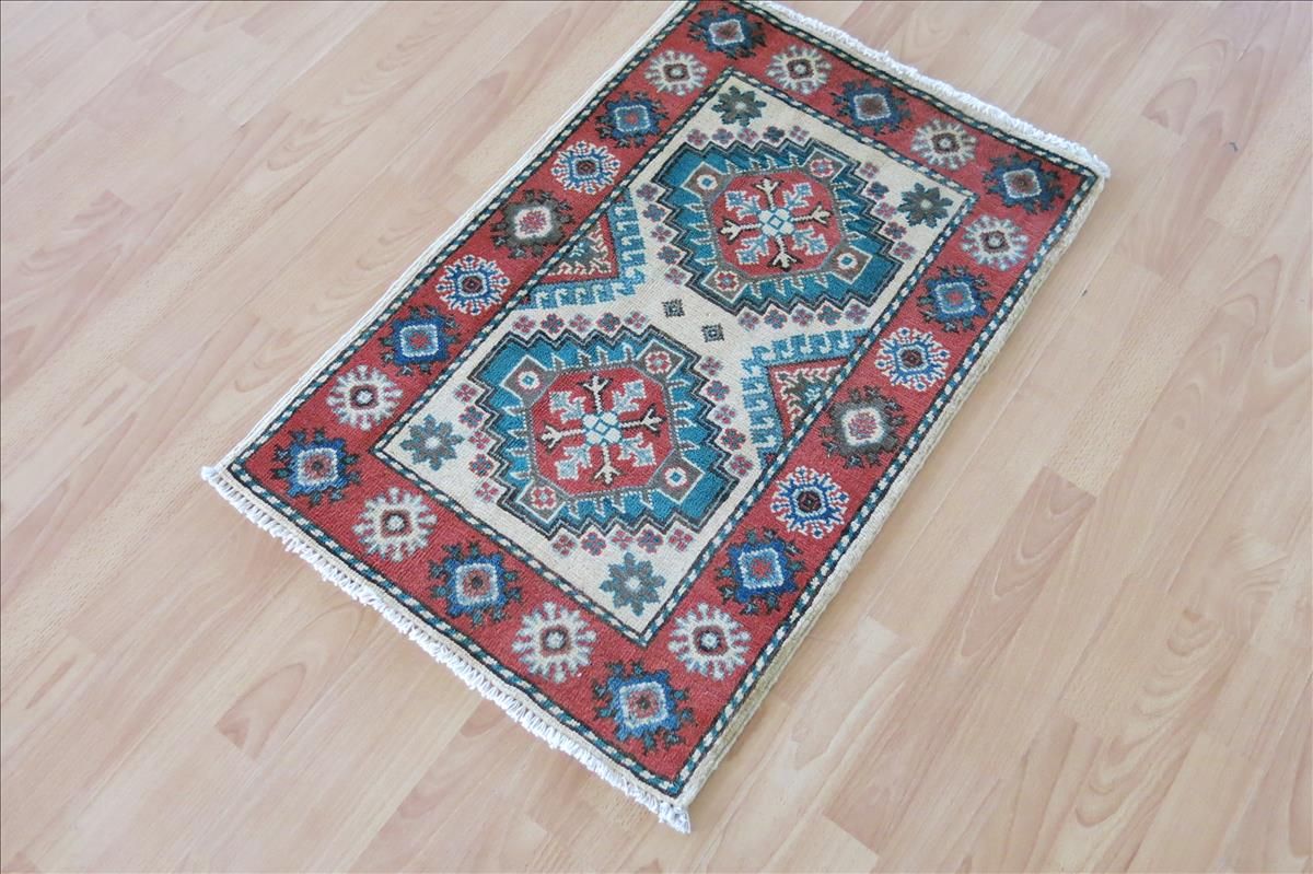 Kazak keleti szőnyeg