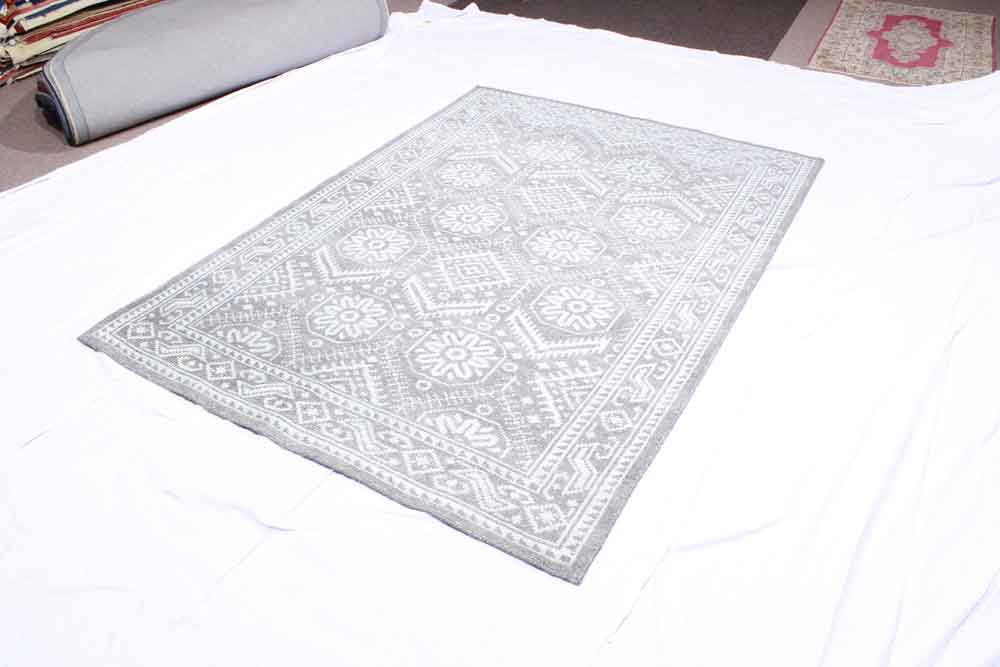 Oriental rug Crystal Collection
