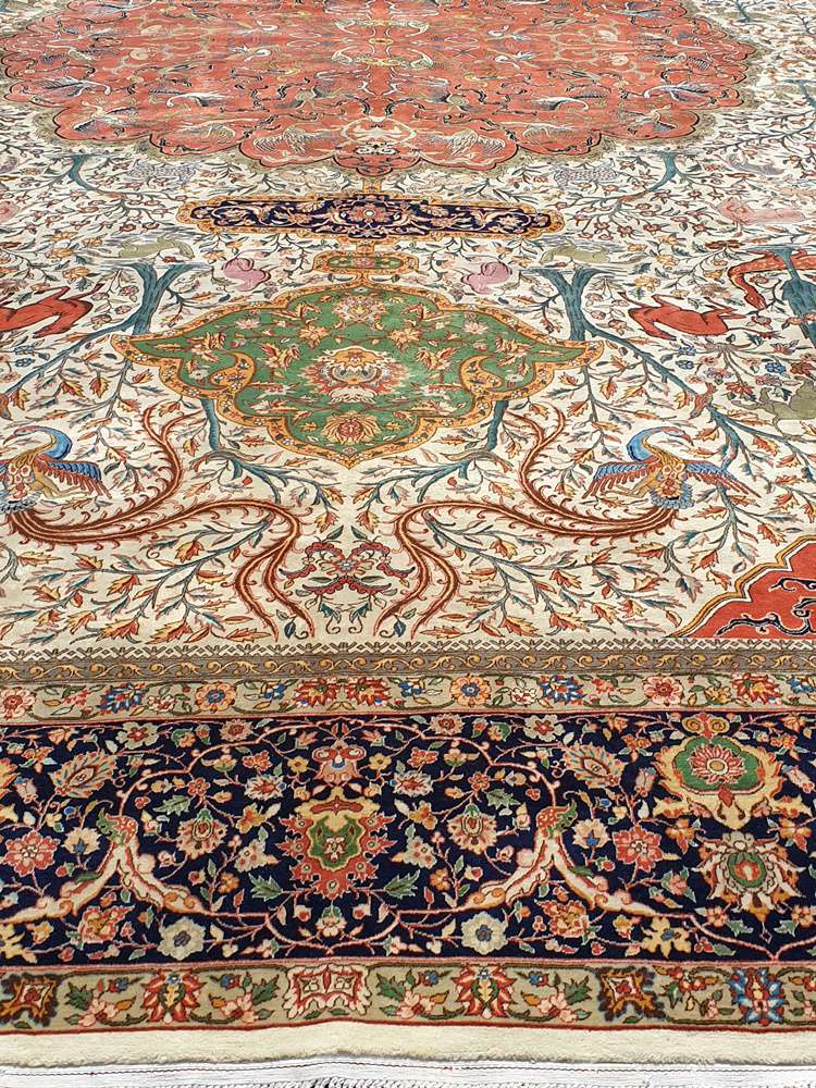 Tabriz keleti szőnyeg