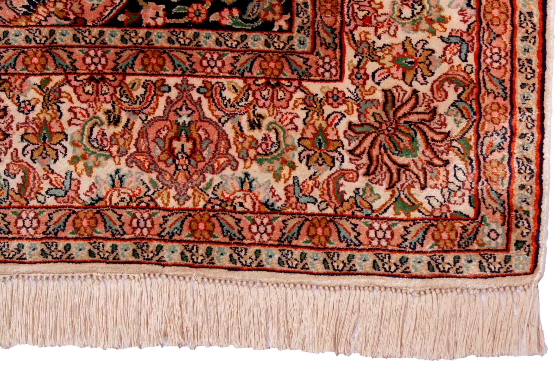 Oriental rug Kashmir Silk Royal