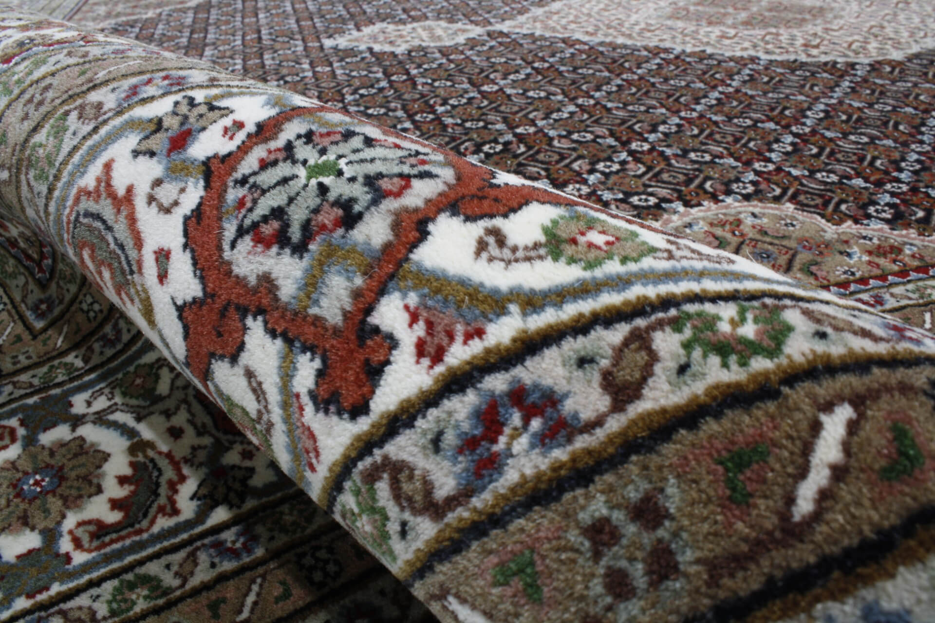 Tabriz Royal keleti szőnyeg