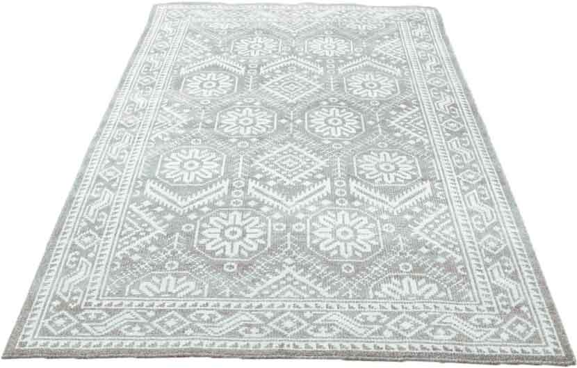 Oriental rug Crystal Collection