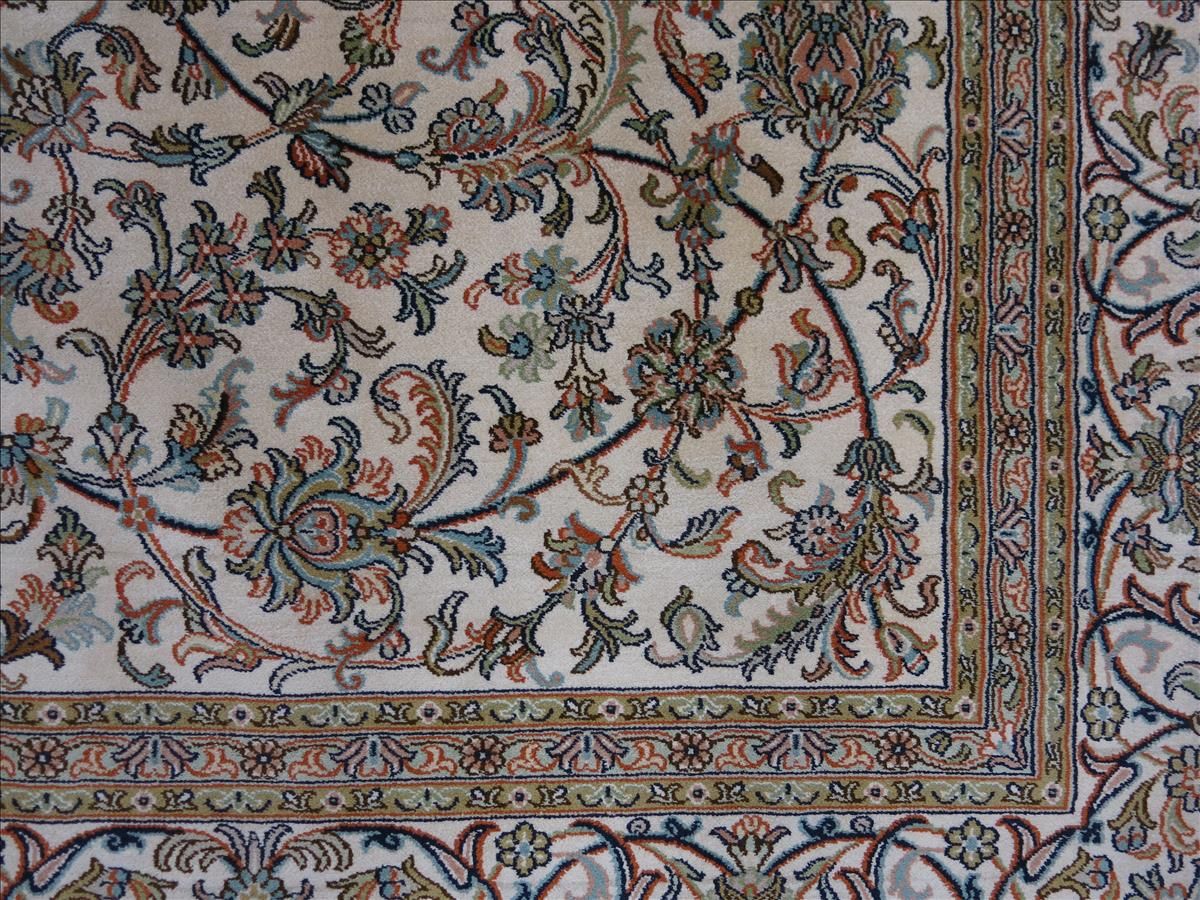 Kashmir selyem Royal keleti szőnyeg