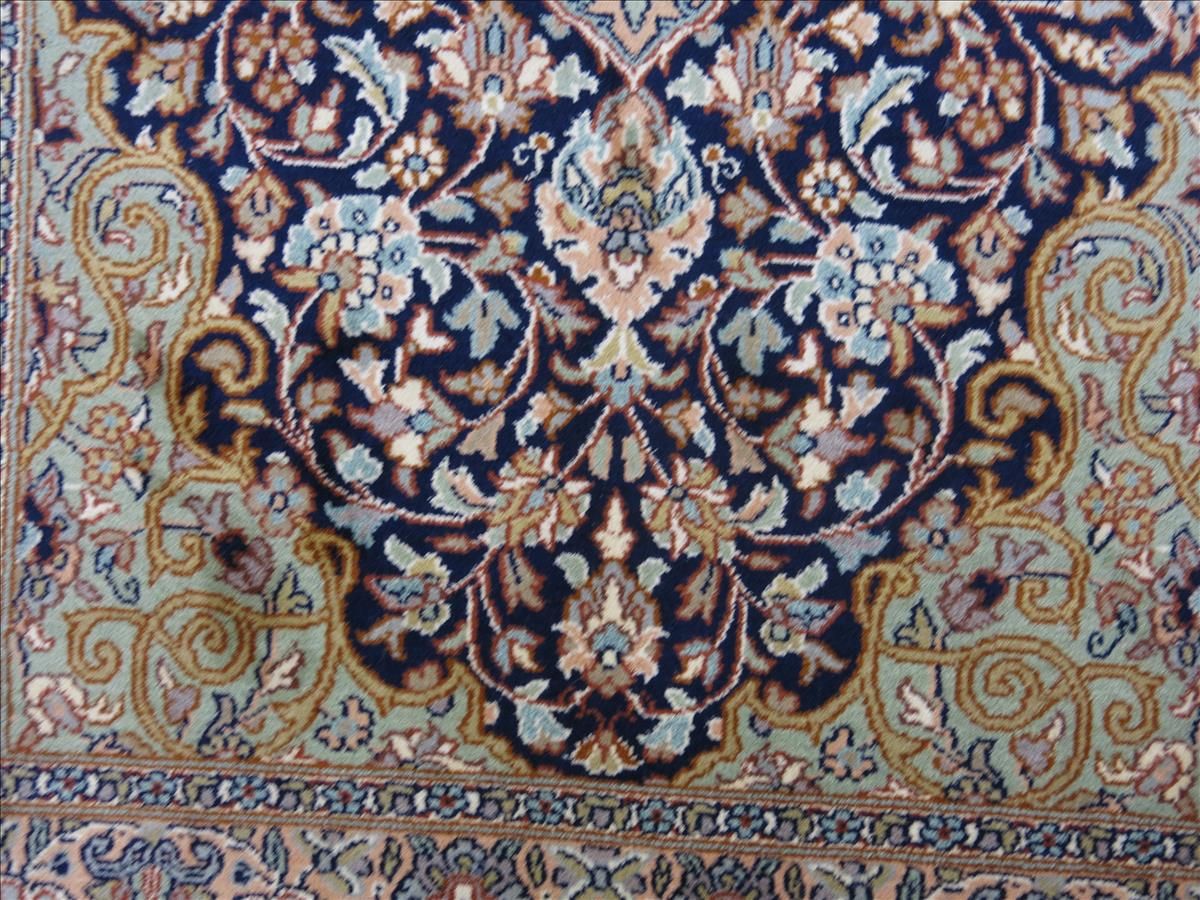 Kashmir selyem exkluzív keleti szőnyeg