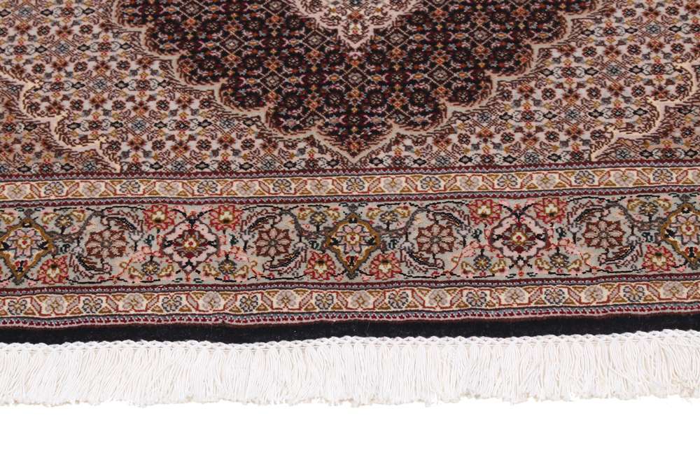 Tabriz perzsa szőnyeg