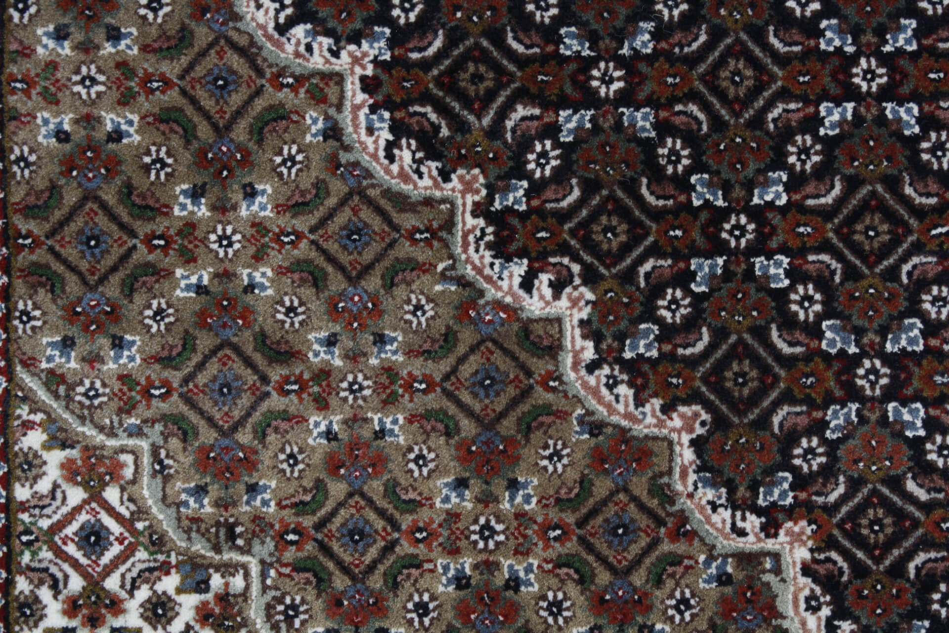 Tabriz Royal keleti szőnyeg
