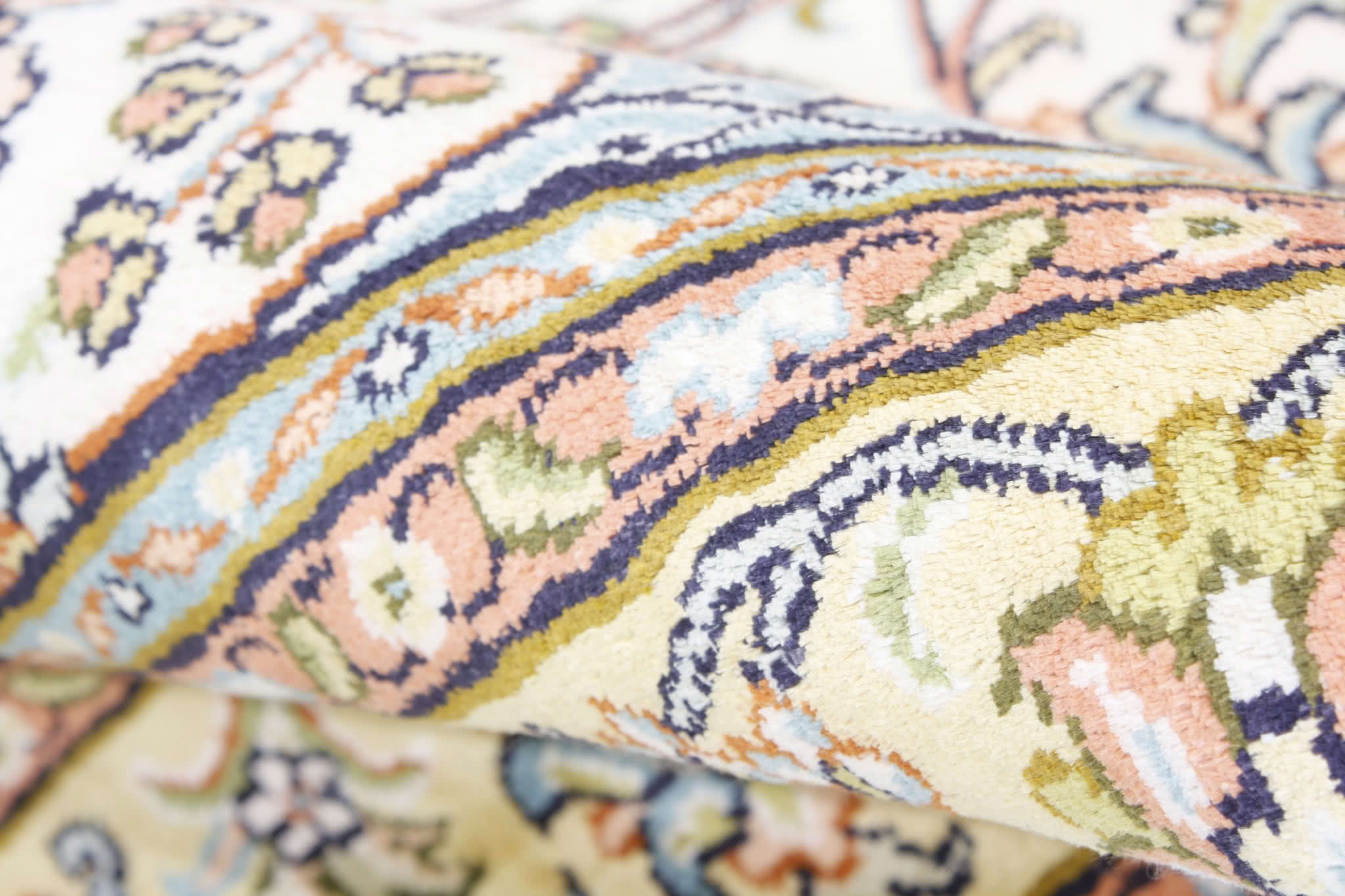 Oriental rug Kashmir Silk Exclusive