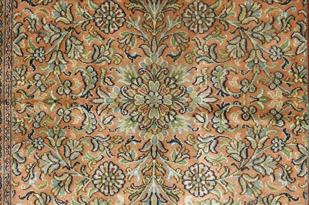 Kashmir selyem exkluzív keleti szőnyeg
