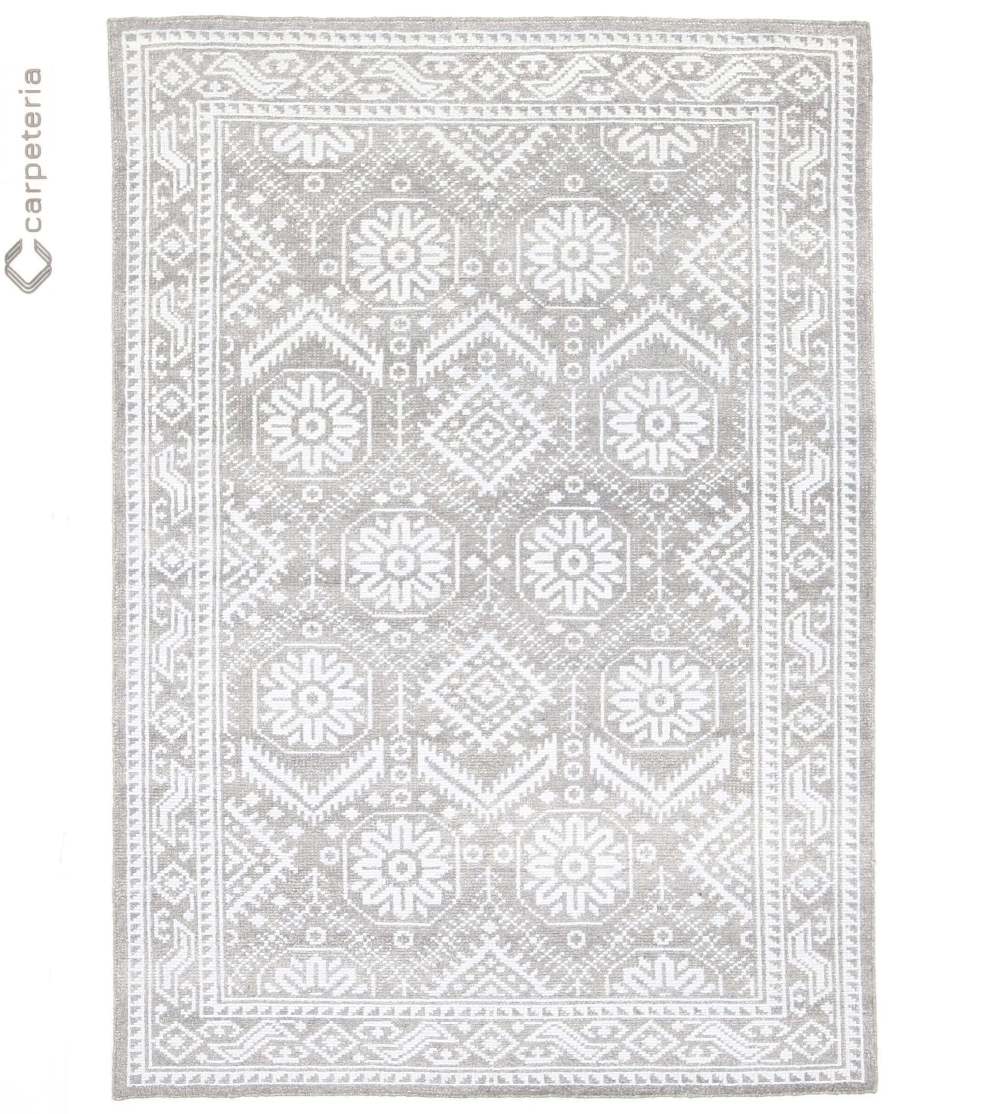Oriental rug Crystal Collection