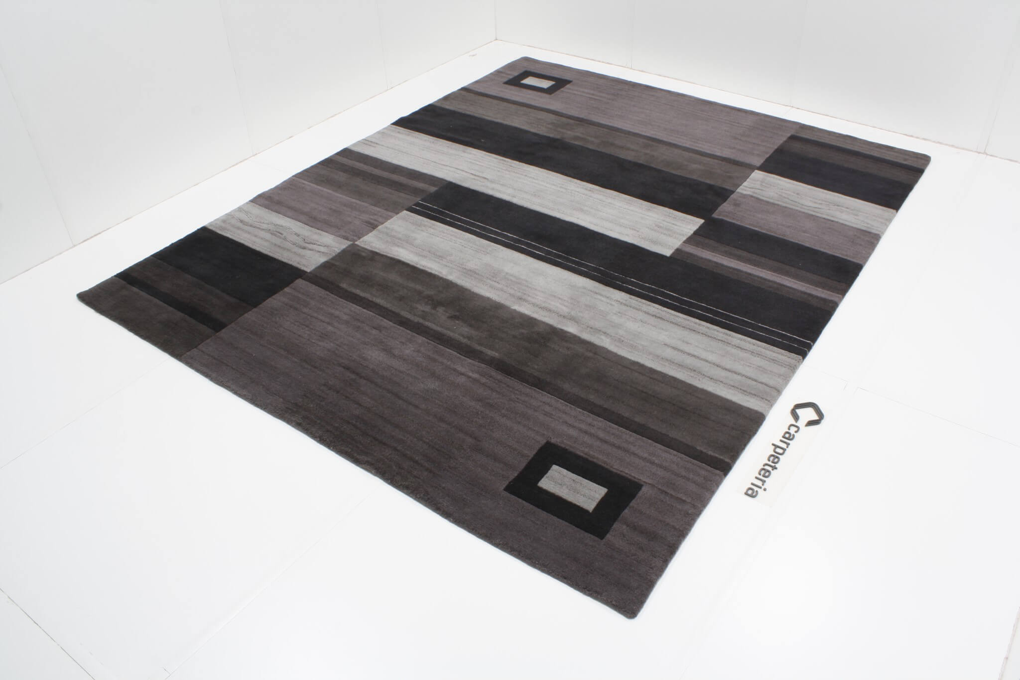 Modern rug Nepal Exclusive