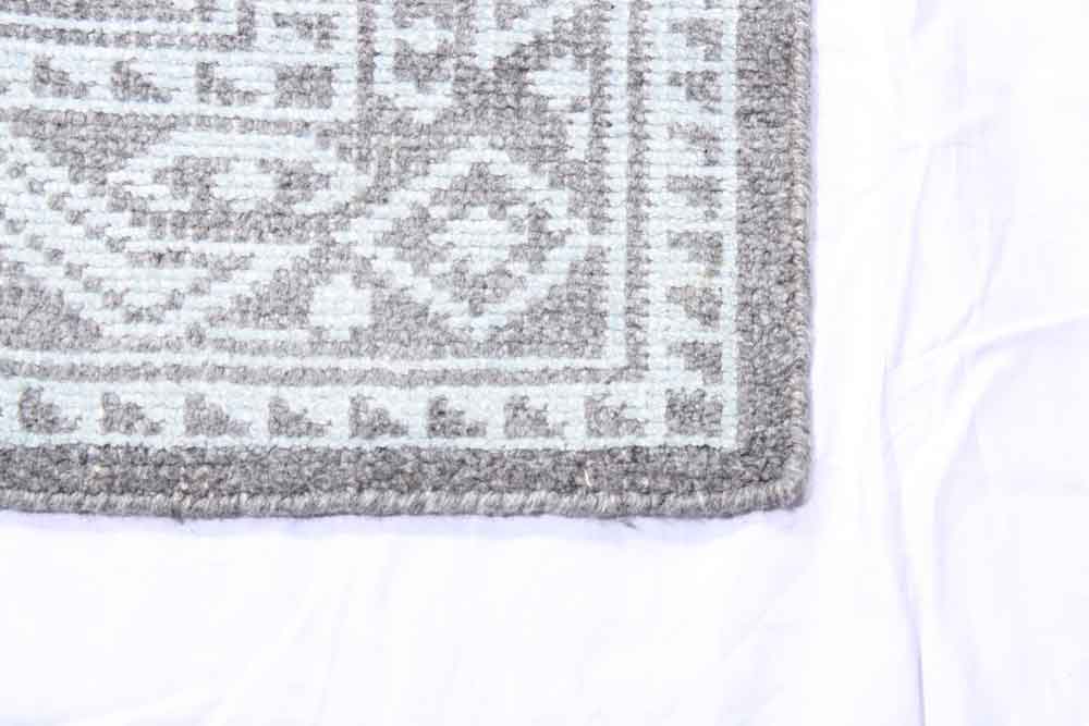 Oriental rug Crystal Collection