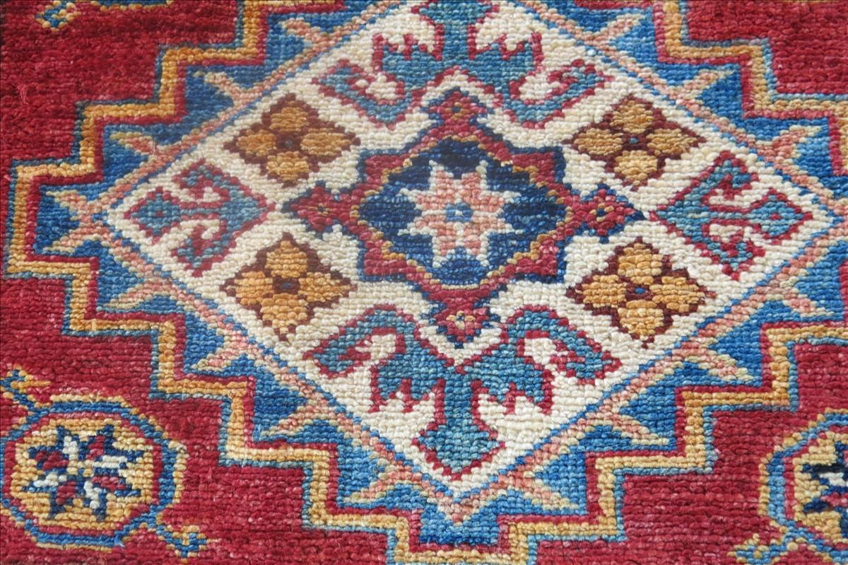 Kazak exkluzív keleti szőnyeg