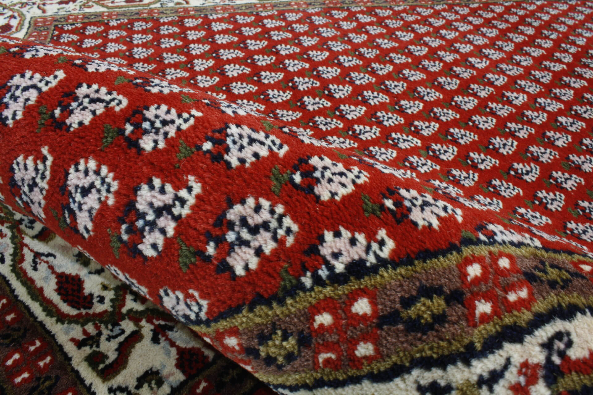 Oriental rug Mir