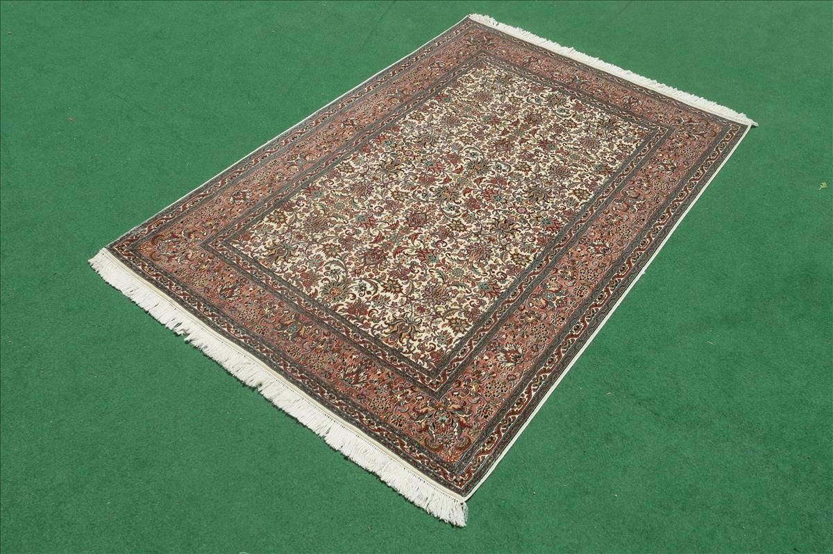 Kashmir selyem Royal keleti szőnyeg