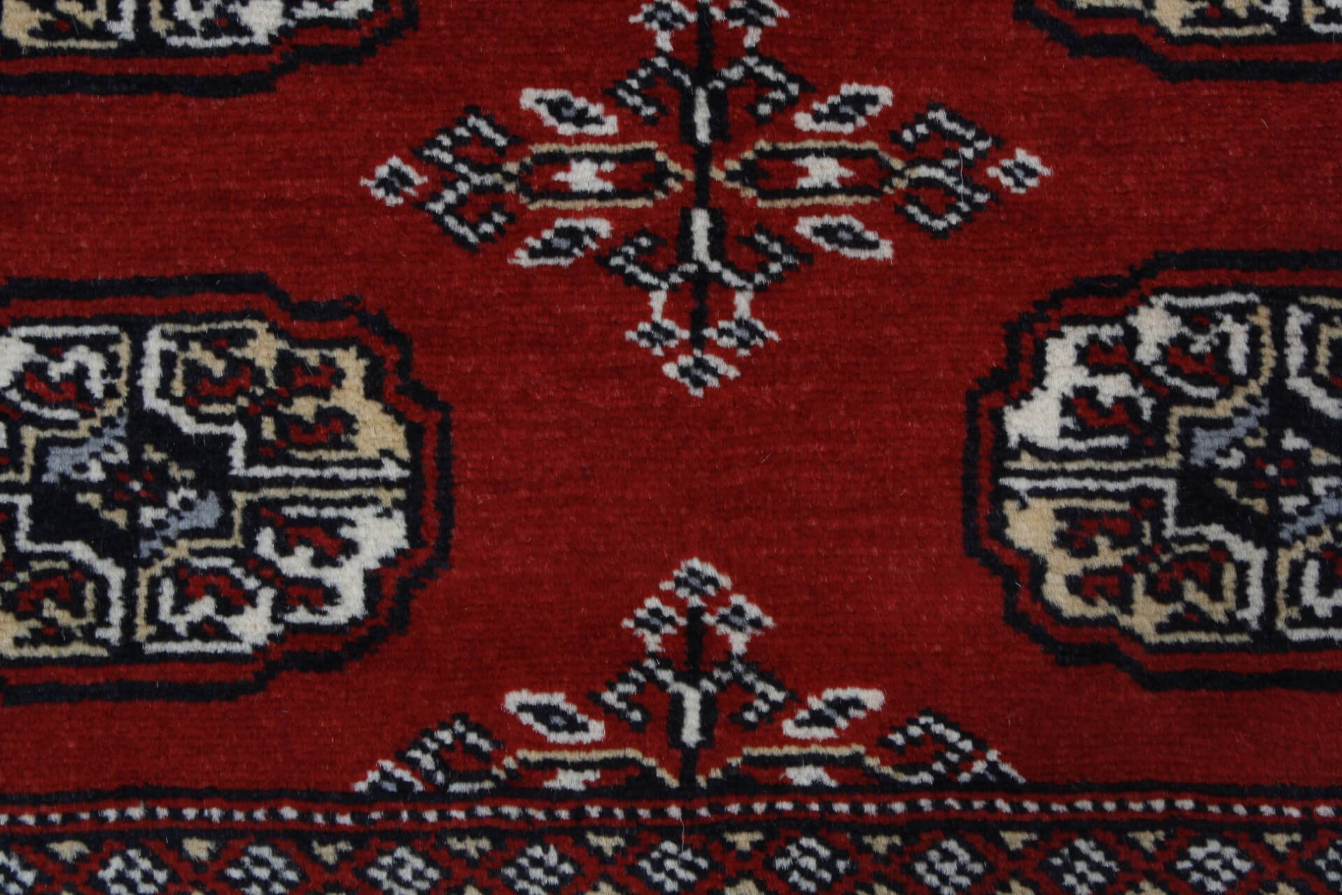 Bukhara exkluzív keleti szőnyeg