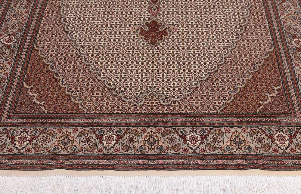 Tabriz perzsa szőnyeg