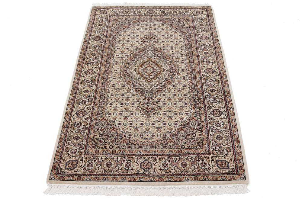 Tabriz keleti szőnyeg