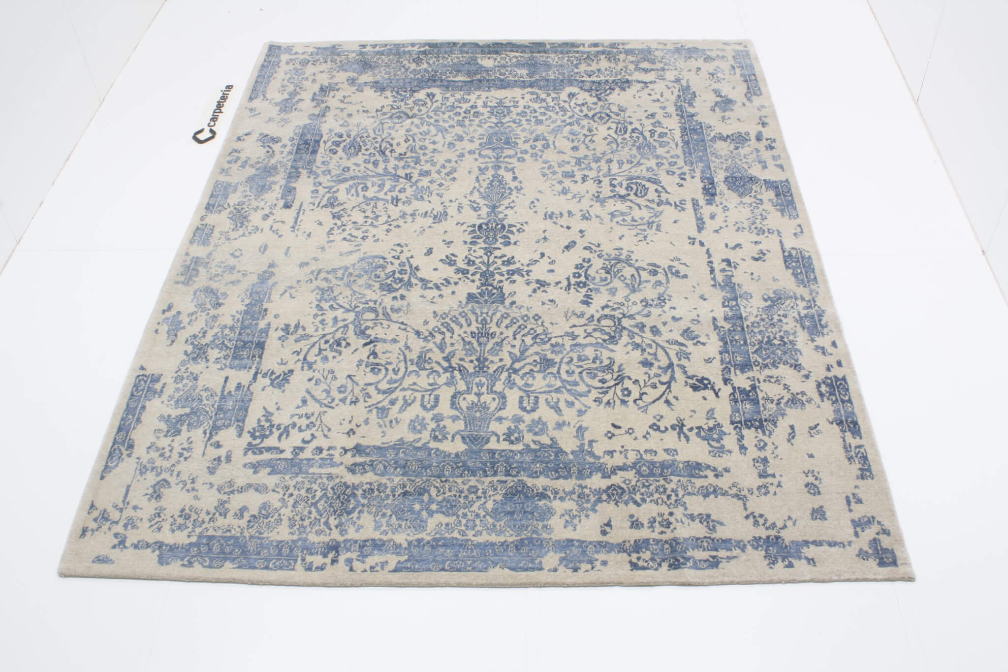 Modern rug Ikat Royal
