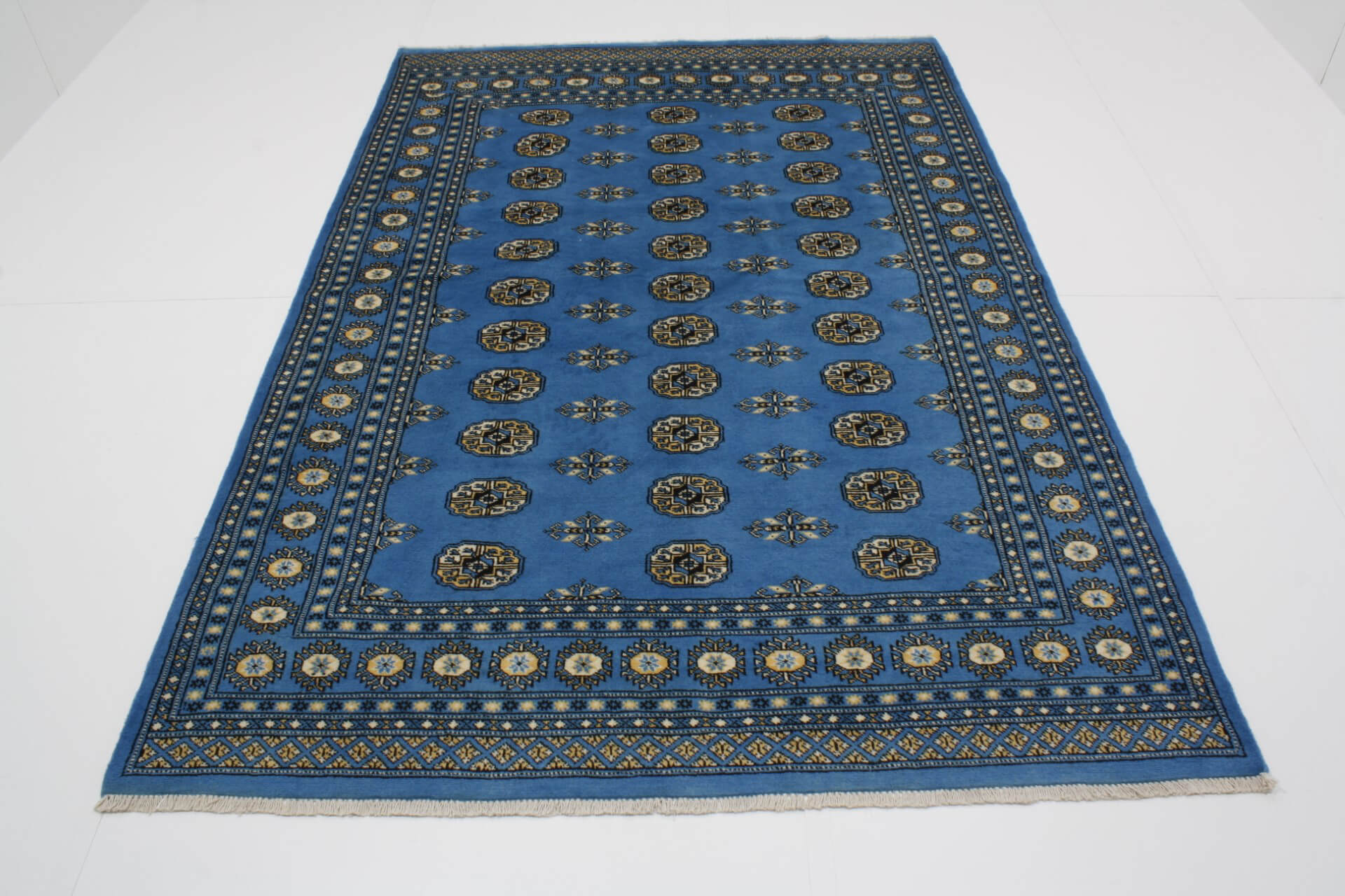 Oriental rug Bukhara Exclusive