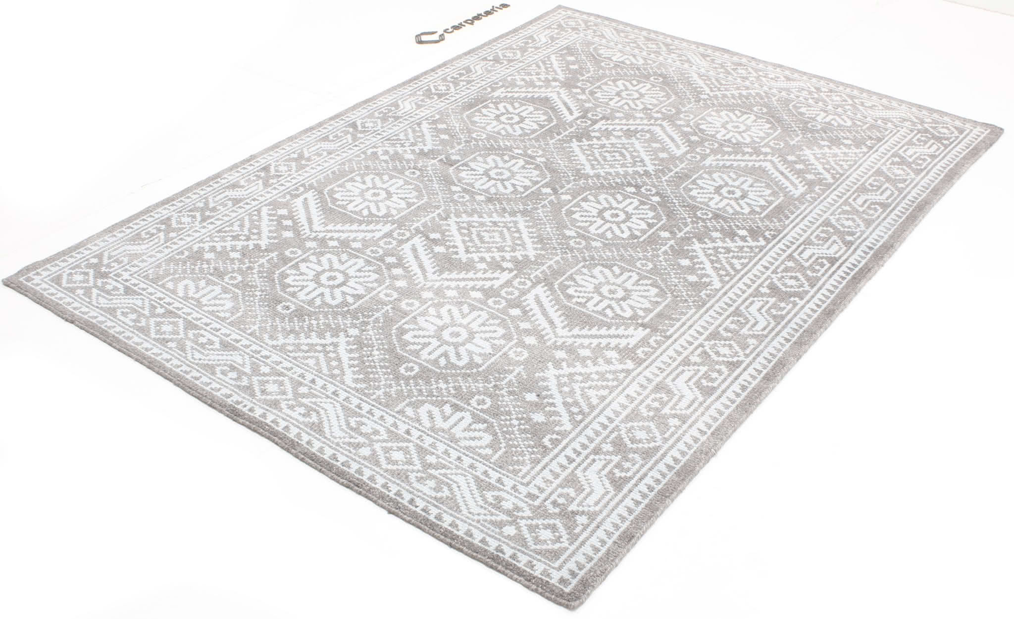 Oriental rug Crystal Collection