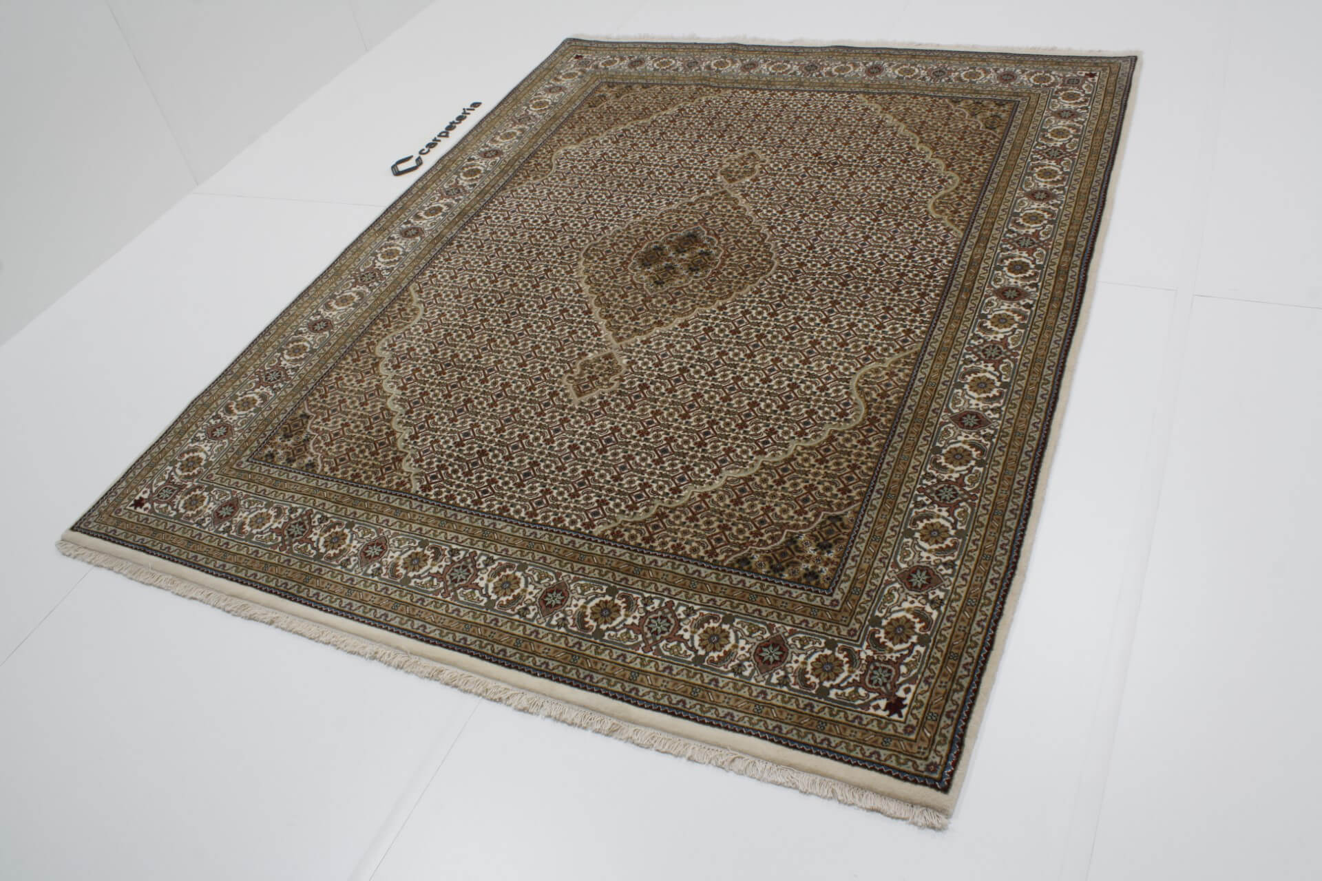 Tabriz Royal keleti szőnyeg
